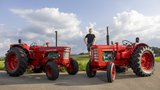 Die Traktoren Volvo BM 470 (rechts) und Volvo BM T810 (links) hat Hanspeter Seewer aus Schötz LU aufwändig restauriert.  (Bild: «die grüne» / Gian Vaitl)